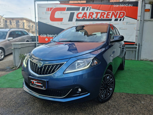 Lancia Ypsilon 1.0 FireFly 5 porte S&S Hybryd Gold