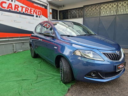 Lancia Ypsilon 1.0 FireFly 5 porte S&S Hybryd Gold