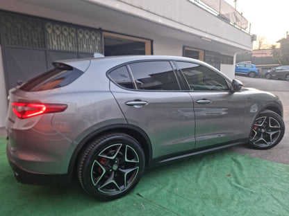 Alfa Romeo Stelvio 2.2 Turbodiesel 160 CV AT8 RWD Executive