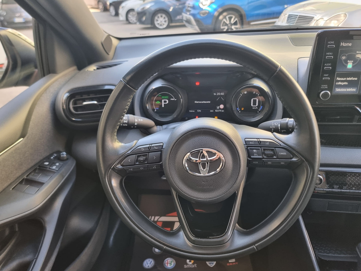 Toyota Yaris 1.5 Hybrid Lounge con Tetto