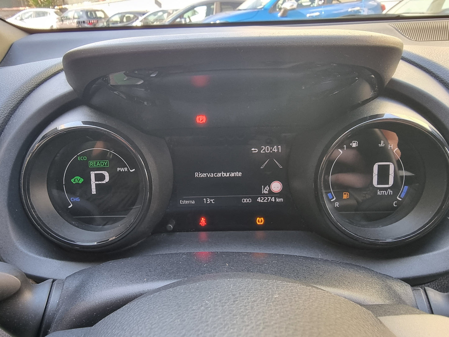 Toyota Yaris 1.5 Hybrid Lounge con Tetto